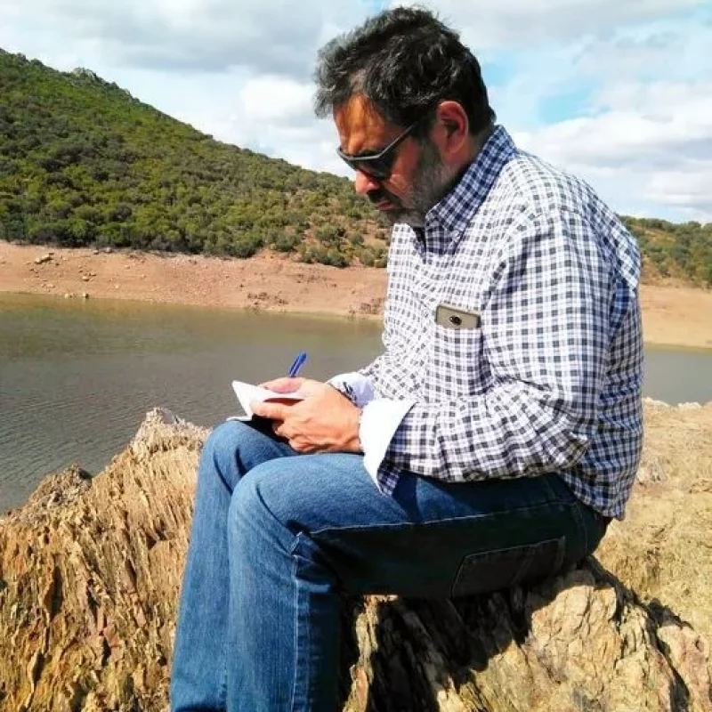 https://maresdeolivos.es/wp-content/uploads/2022/10/MCS_1-800x800.webp